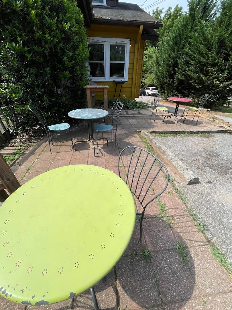 Izzy's Coffee House - specialty coffee shop in Bear Creek