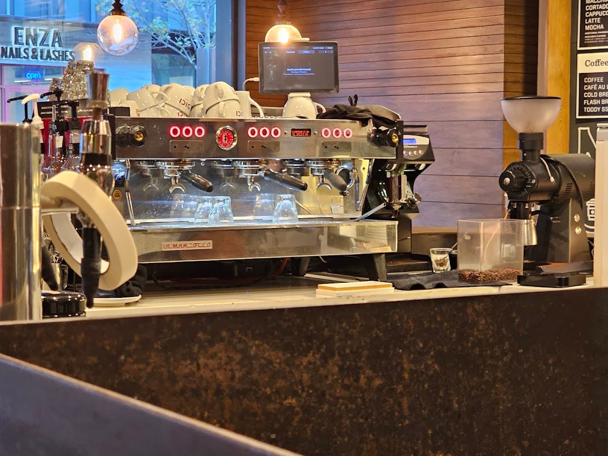 Medici Roasting specialty coffee shop in Austin - photo 4