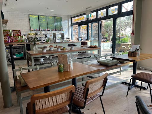 Brickwood Coffee & Bread specialty coffee shop in London - photo 10