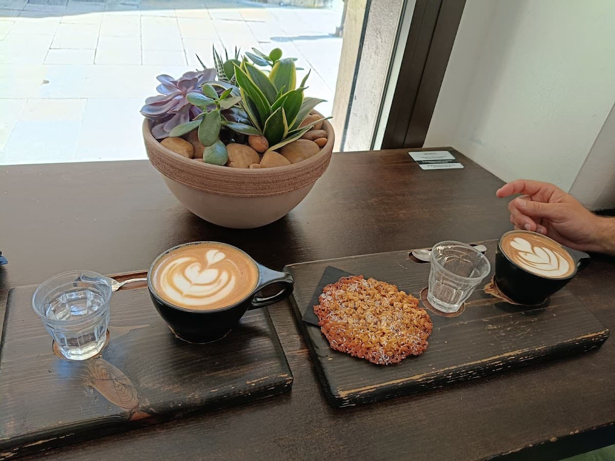 Hidden Coffee Roasters - El Born - specialty coffee shop in Ciutat Vella