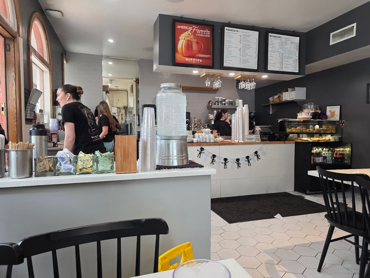 Barnie's Coffee & Tea Co. - specialty coffee shop in Winter Park