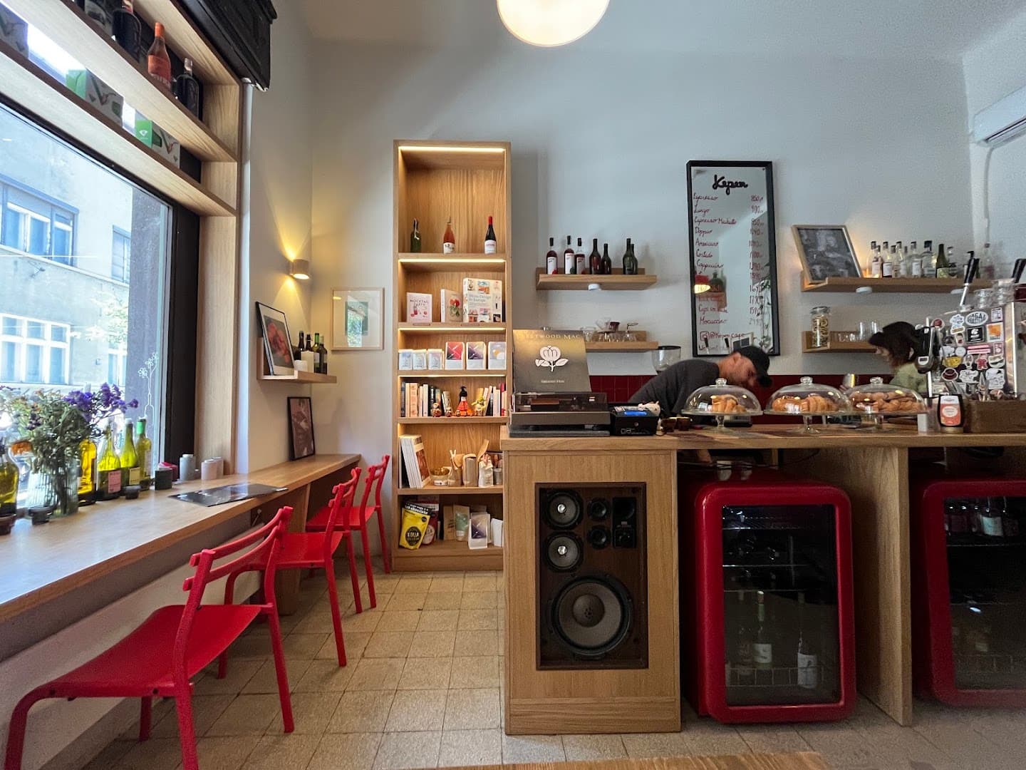 Kepen Cafe - specialty coffee shop in Budapest