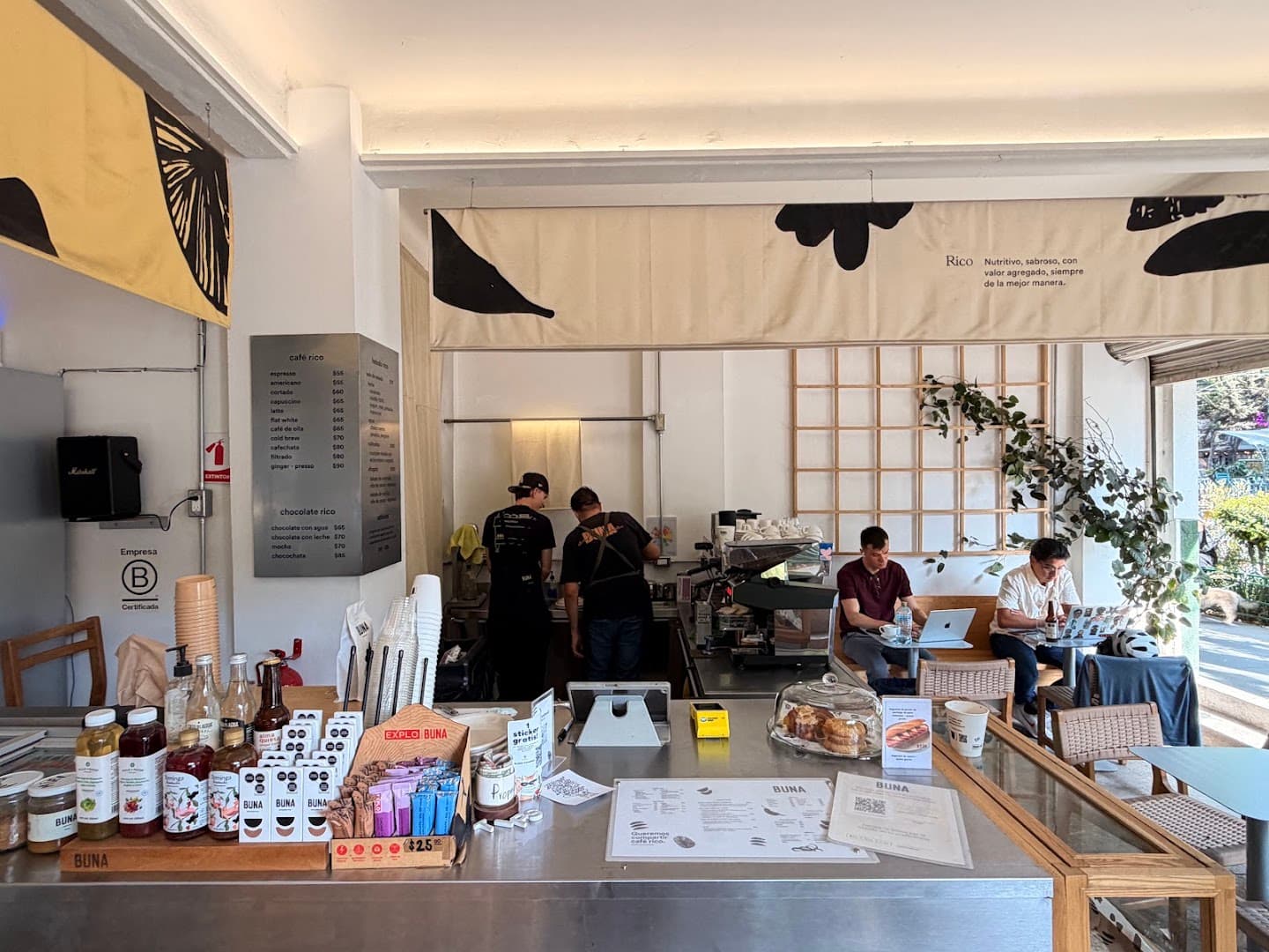 BUNA Condesa - specialty coffee shop in Mexico City