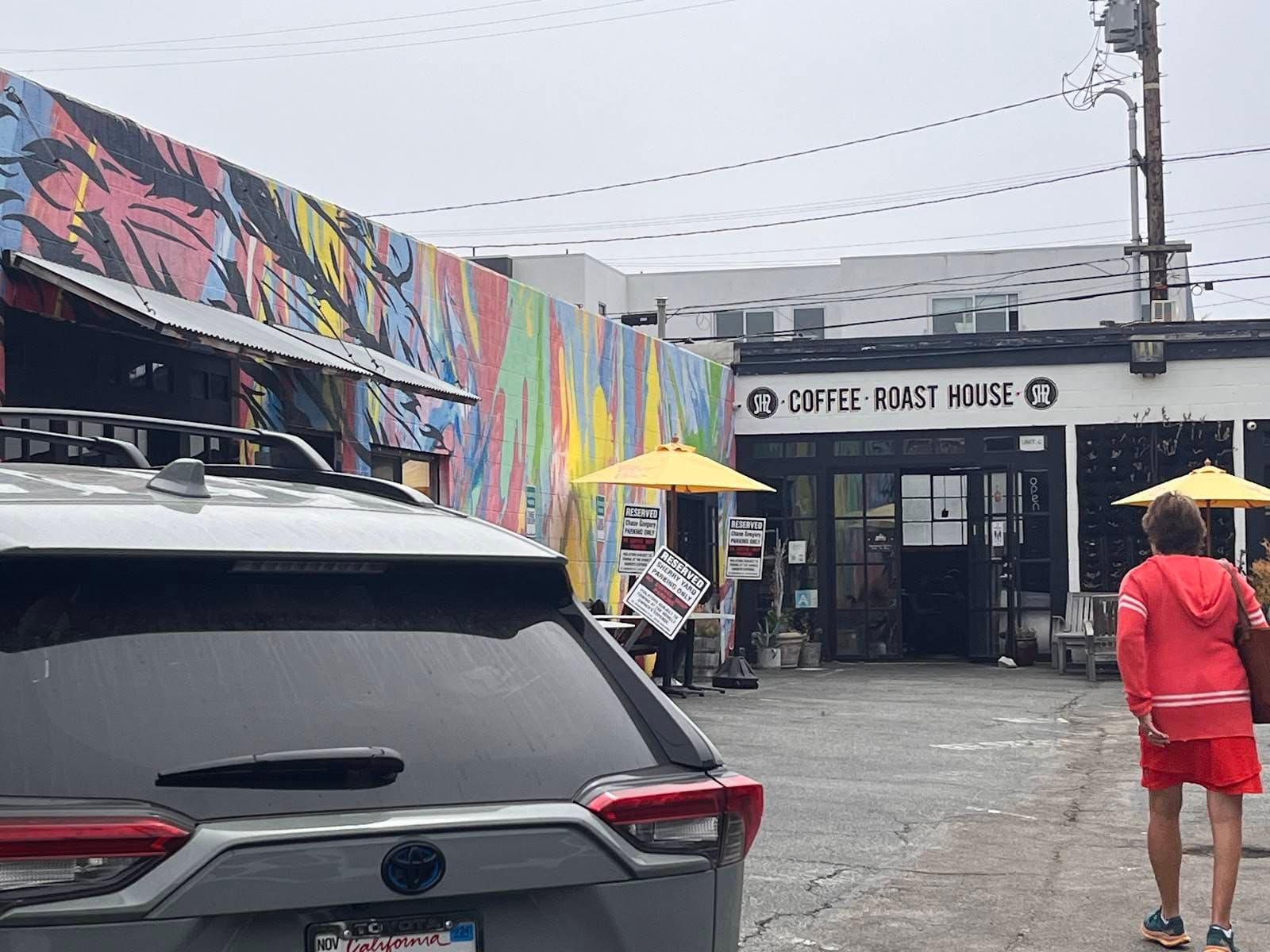 Smoky Hollow Roasters specialty coffee shop in Los Angeles - photo 8