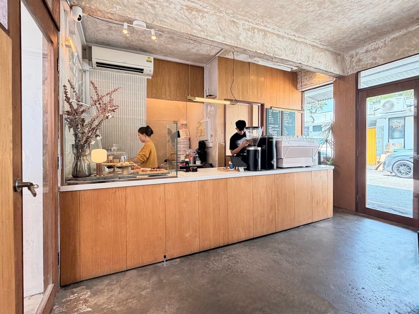 Glass Roasters - specialty coffee shop in Singapore
