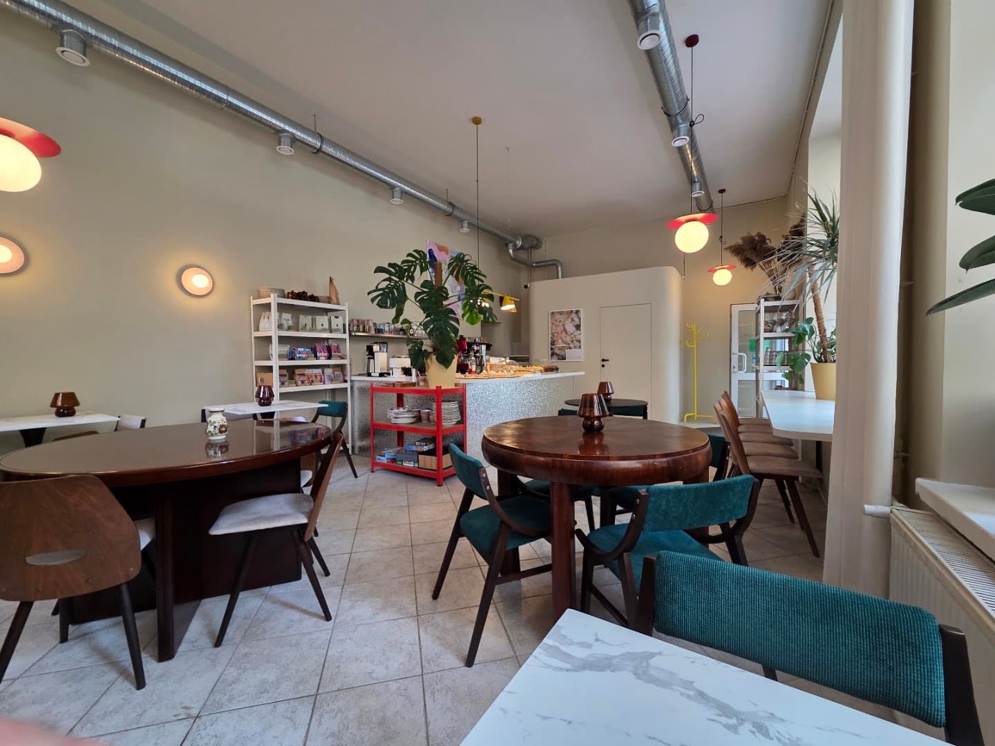Interior of Fortunata, specialty coffee shop in Warsaw