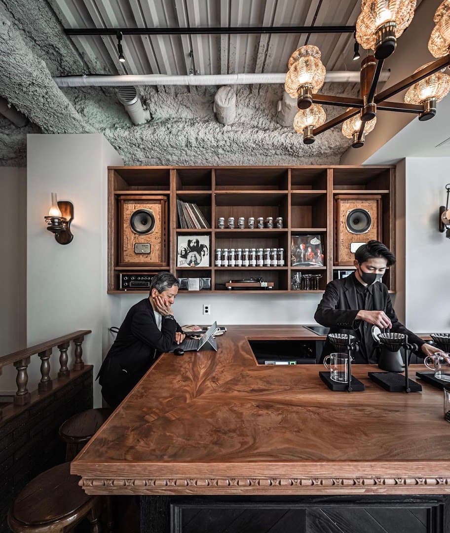 Glitch (Ginza) - specialty coffee shop in Tokyo