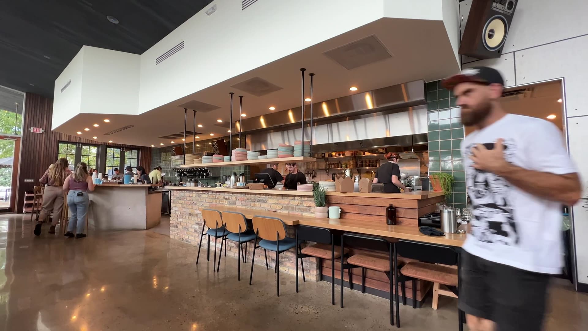 Proud Mary Coffee specialty coffee shop in Austin - photo 9