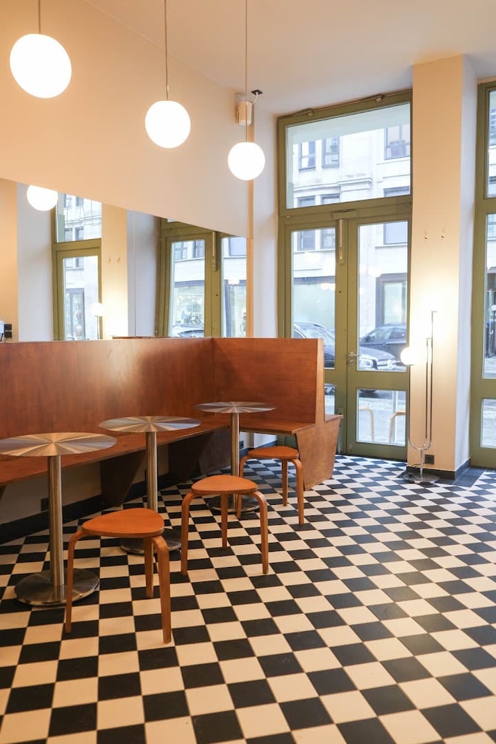 Calli. the coffee club - specialty coffee shop in Berlin