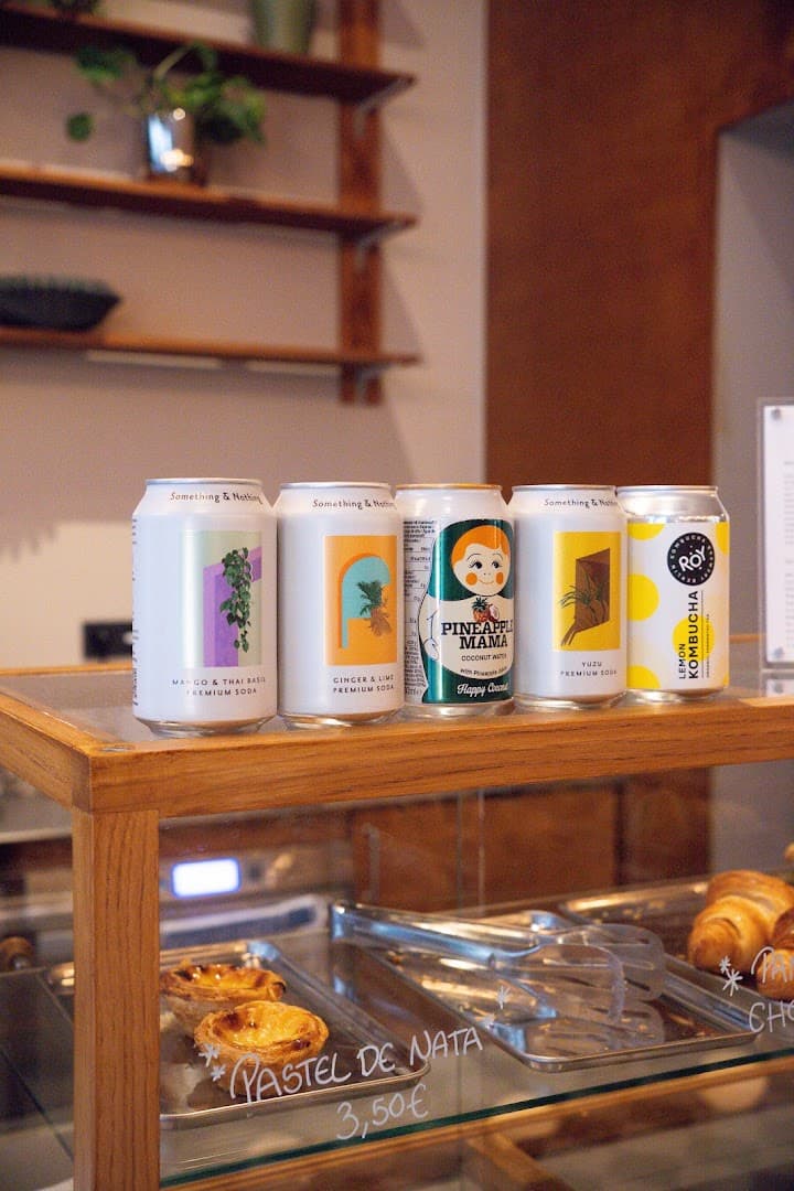 Calli. the coffee club specialty coffee shop in Berlin - photo 9