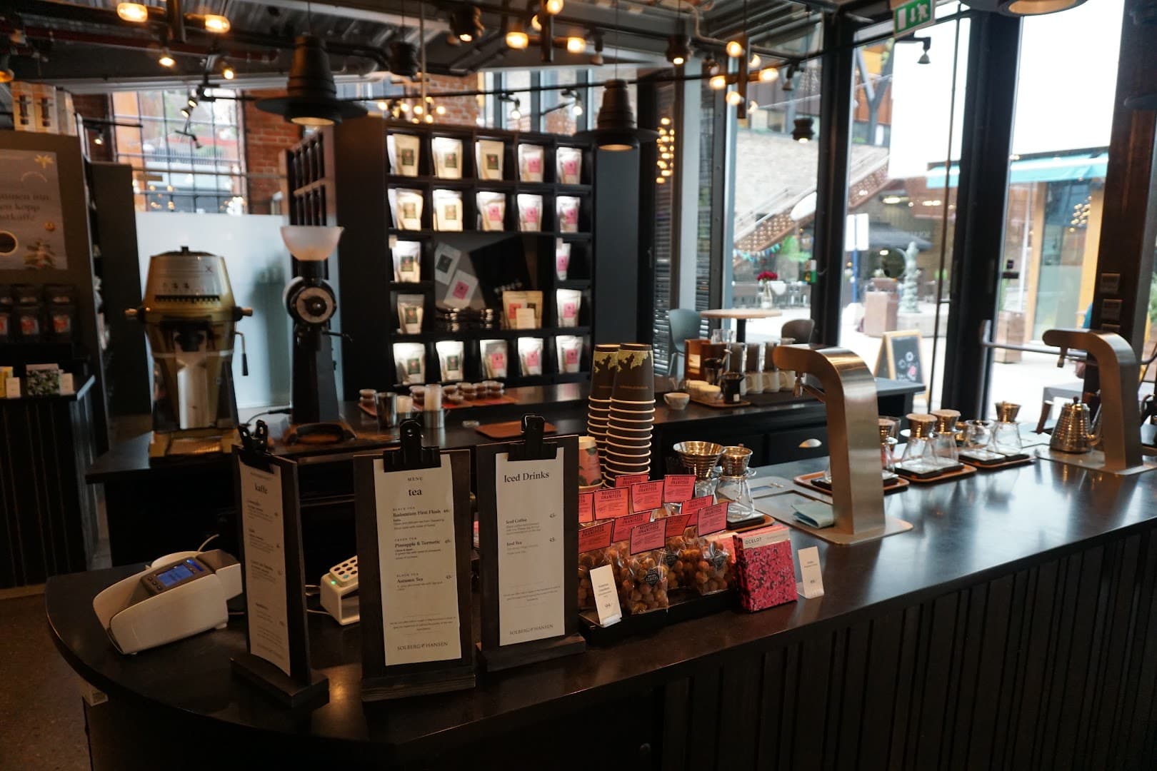 Interior of Solberg & Hansen AS, specialty coffee shop in Oslo