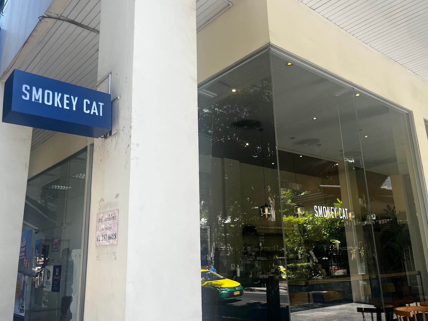Smokey Cat Coffee Roaster - specialty coffee shop in Bangkok