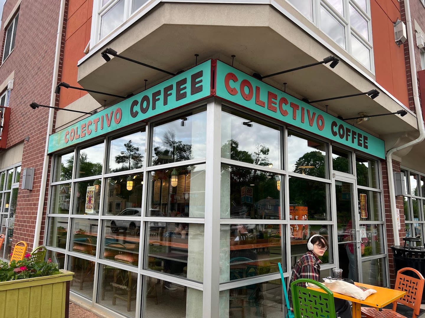Storefront of Colectivo Coffee Swan Blvd., specialty coffee shop in Milwaukee