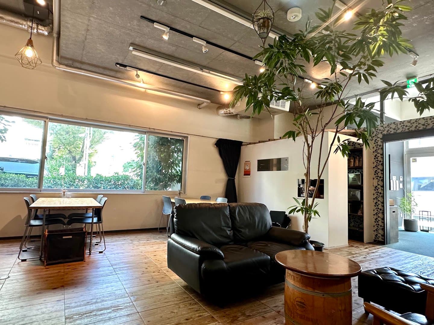 NOG COFFEE ROASTERS Shinagawa - specialty coffee shop in Tokyo