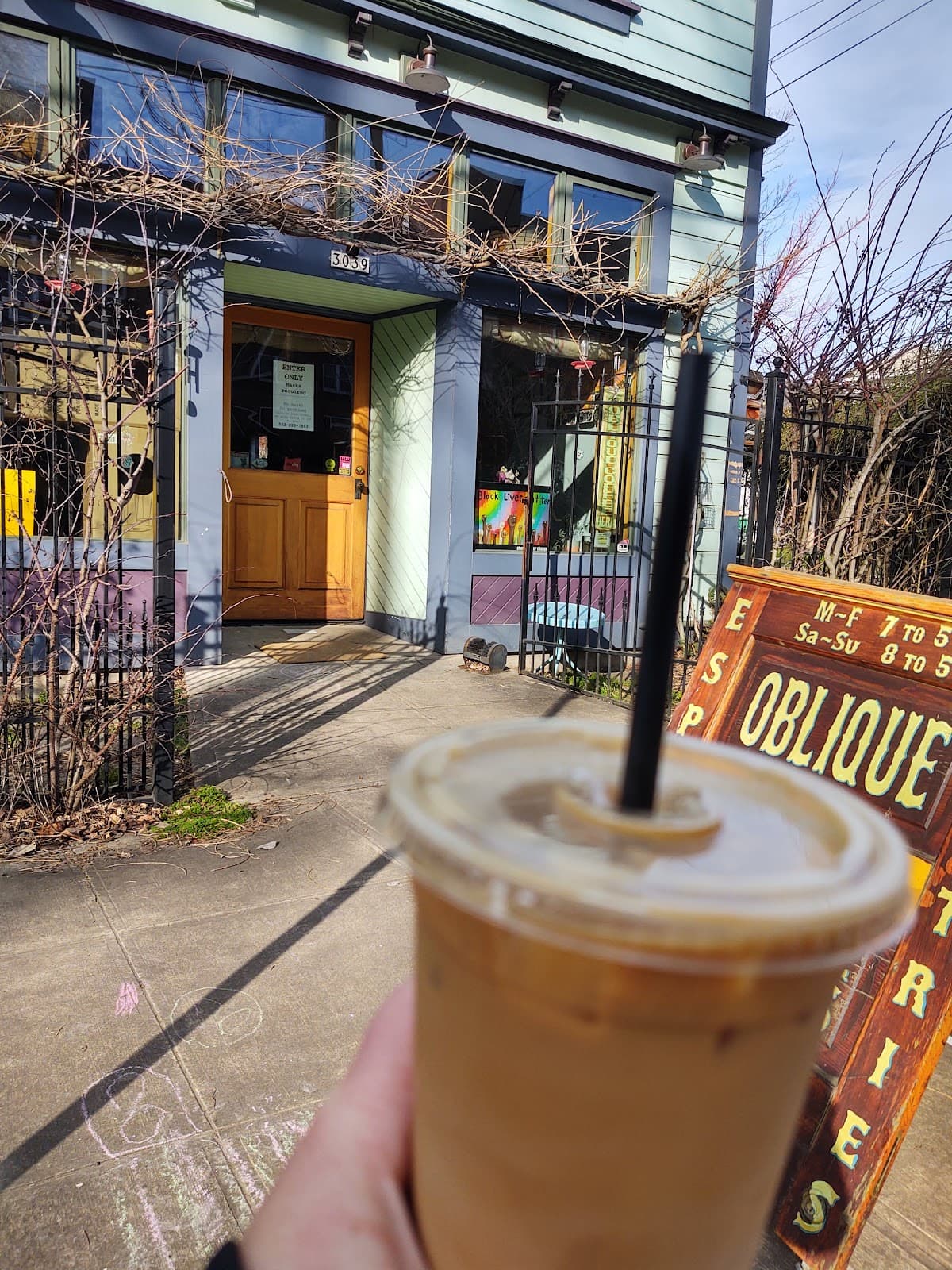 Oblique Coffee Roasters specialty coffee shop in Portland - photo 6