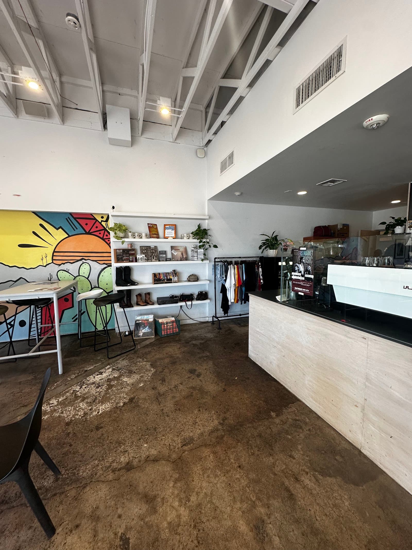 Driftwood Coffee Co. - specialty coffee shop in Phoenix
