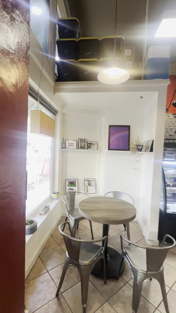 avenue cafe - specialty coffee shop in New Orleans