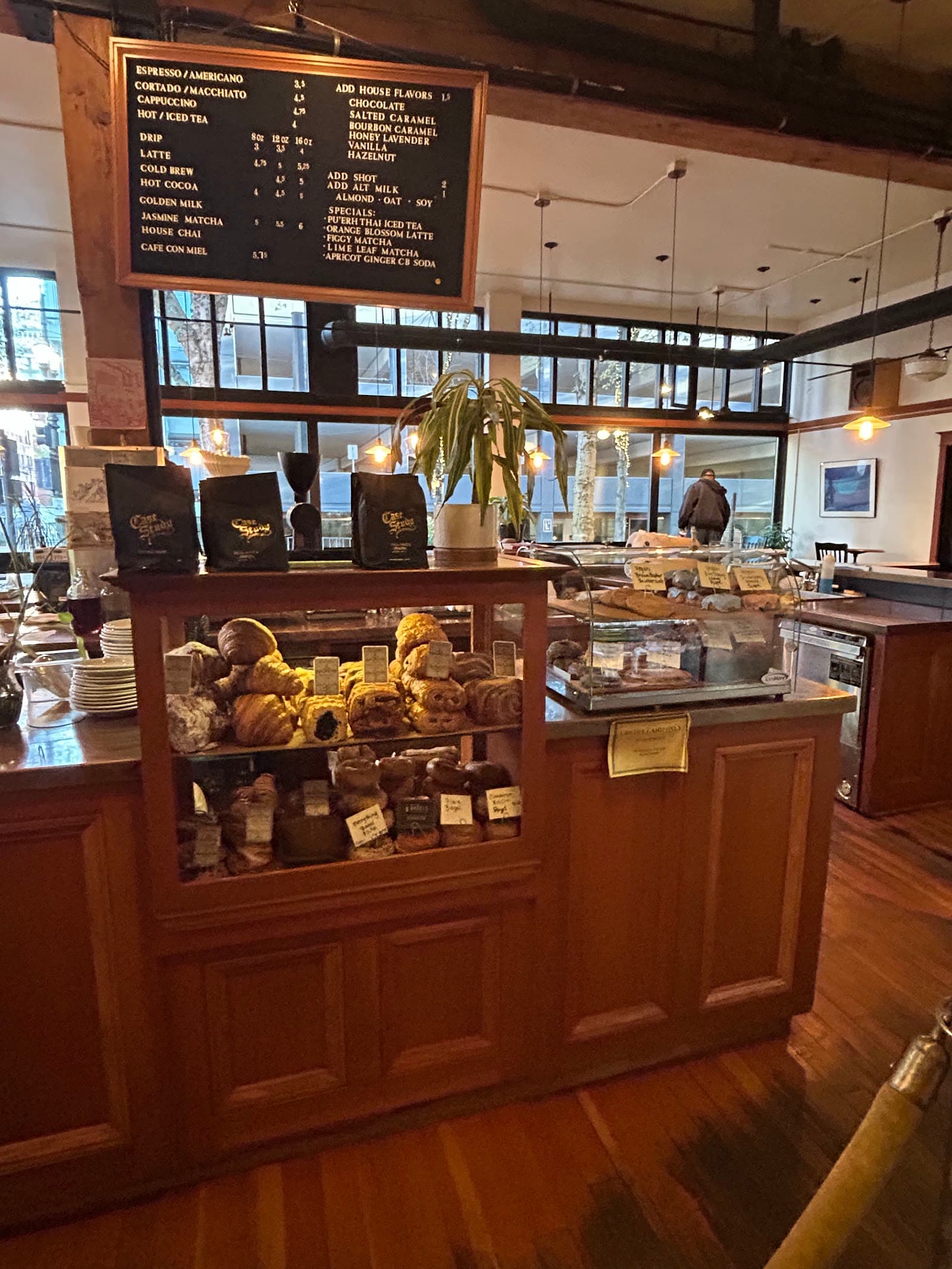 Case Study Coffee Roasters - specialty coffee shop in Downtown Portland
