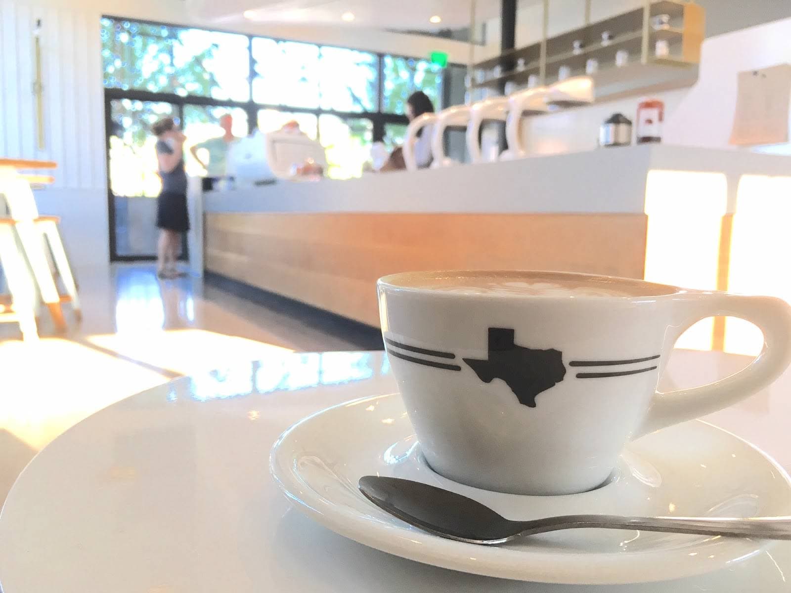 Houndstooth Coffee specialty coffee shop in Dallas - photo 9