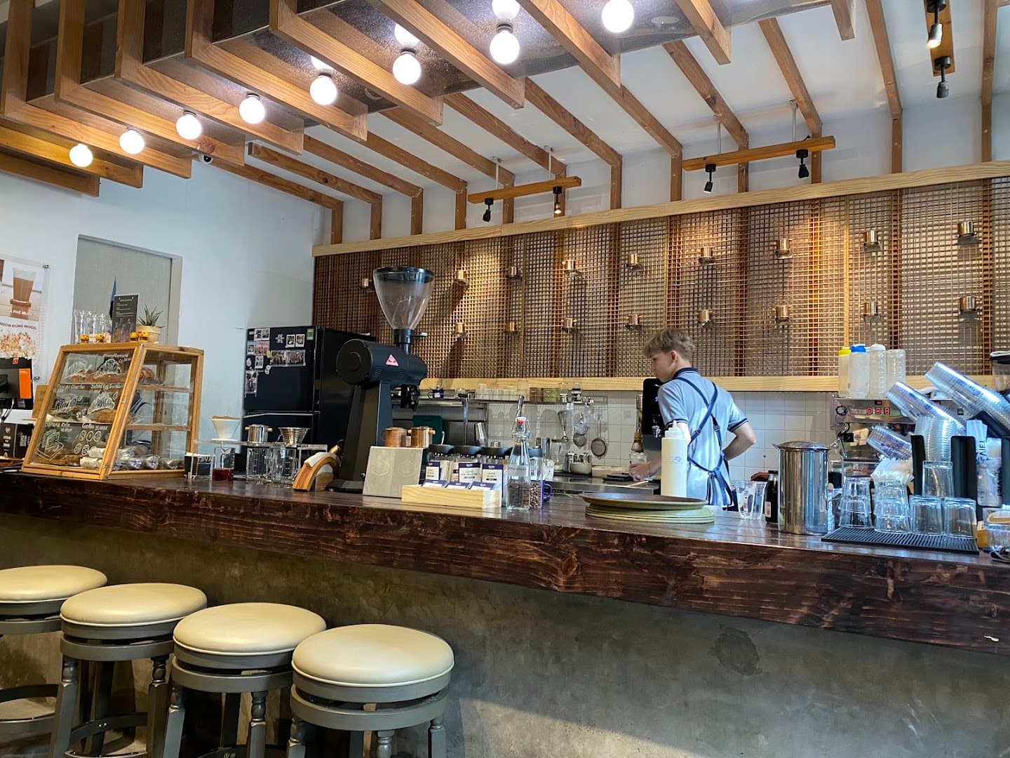 Là Việt Coffee Saigon (Hai Bà Trưng) — specialty coffee in Ho Chi Minh City