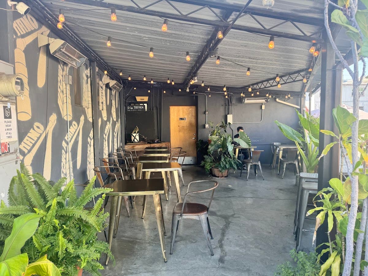 Cafecito Organico Silver Lake specialty coffee shop in Los Angeles - photo 8