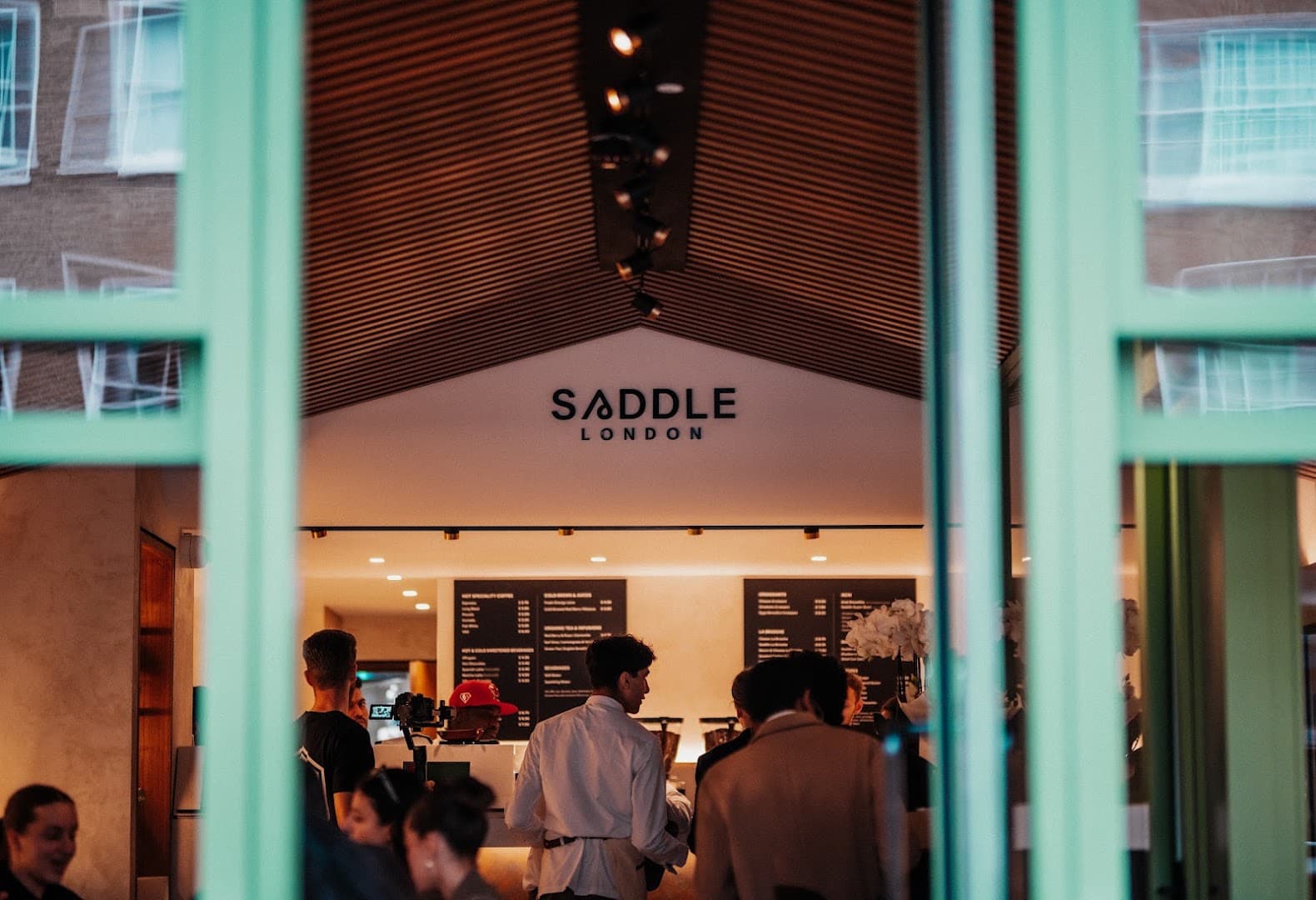 Saddle London specialty coffee shop in London - photo 8