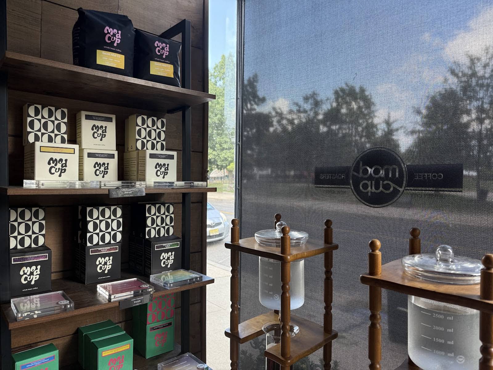 Modcup Coffee Company specialty coffee shop in New York - photo 9