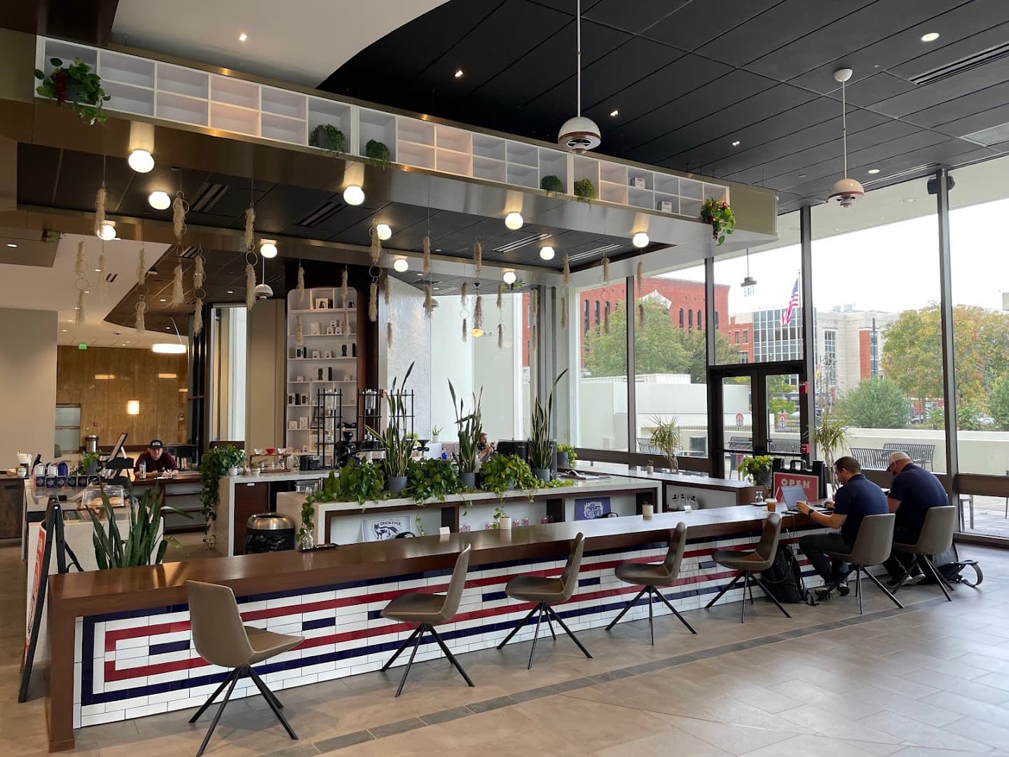 Barista Parlor 500W - specialty coffee shop in Louisville
