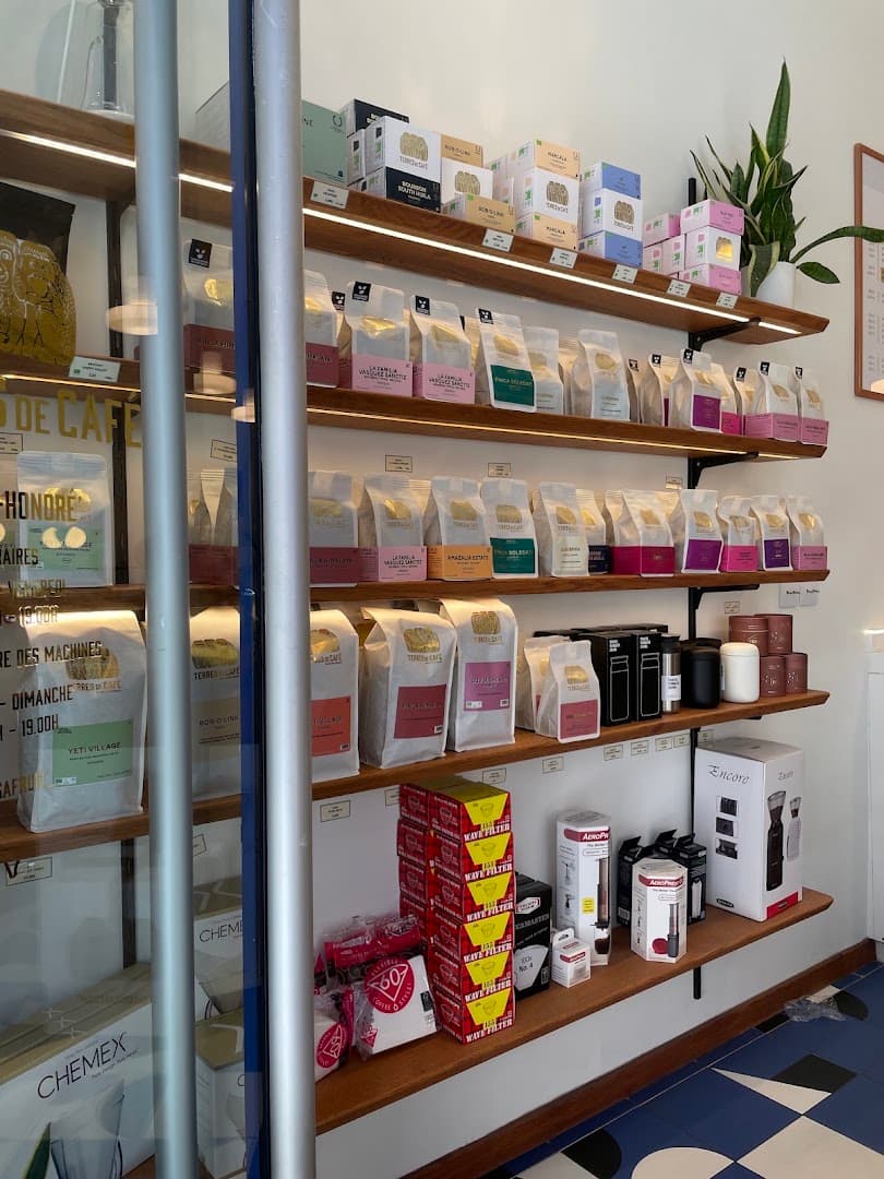 Terres de Café - specialty coffee shop in Paris