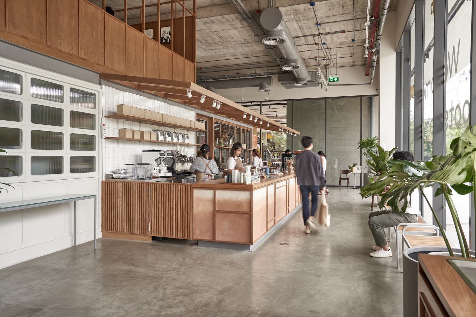 Roots at La Salle รูท แอท ลาซาล - specialty coffee shop in Bangkok