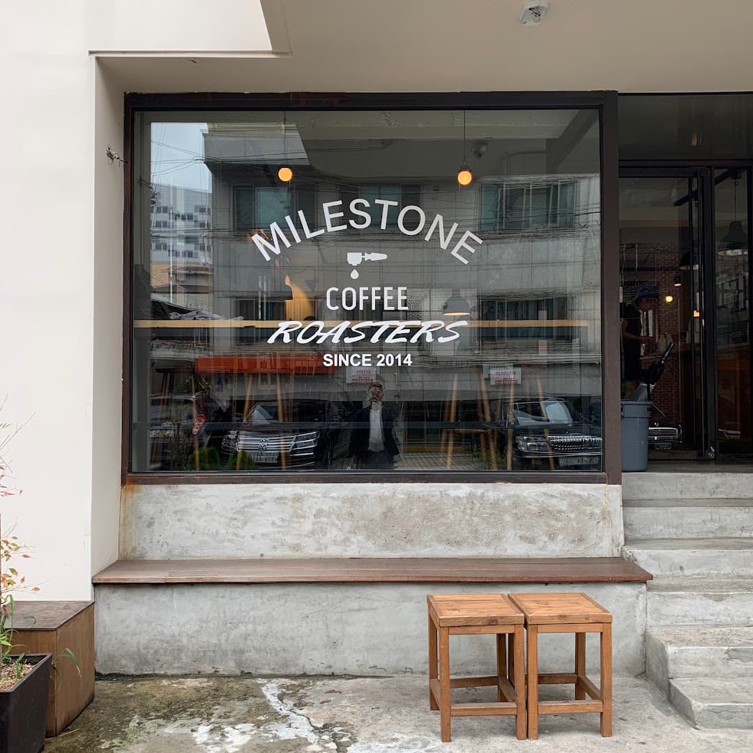 Milestone Coffee - specialty coffee shop in Seoul