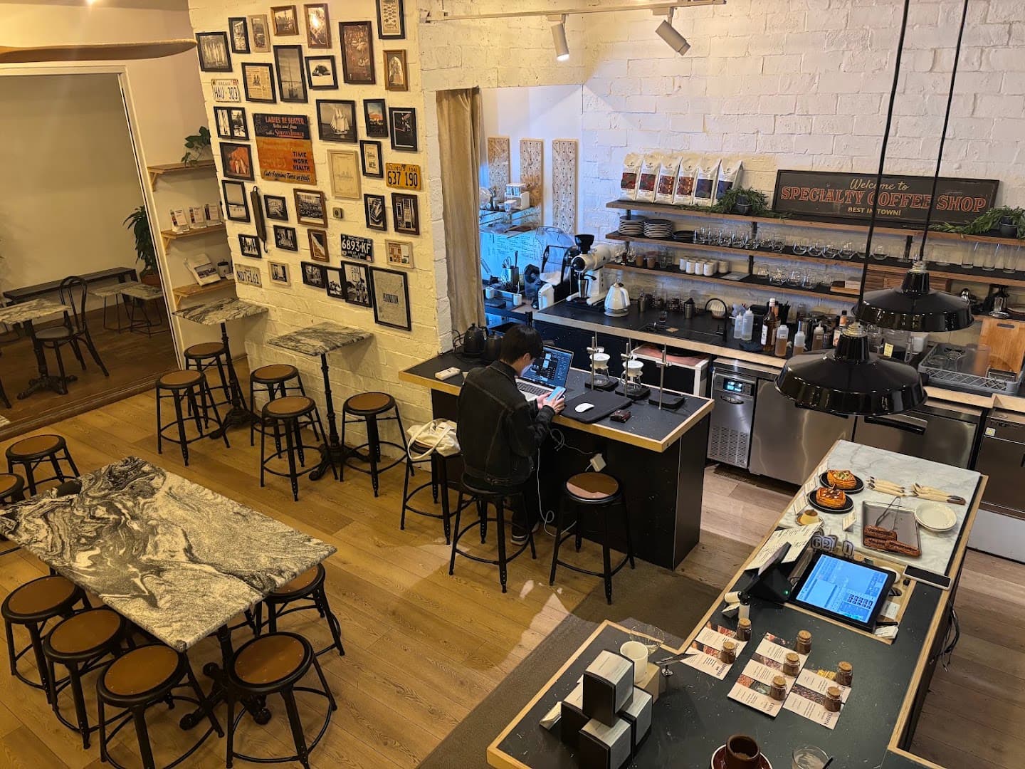 HitCoffee Roasters — specialty coffee in Seoul