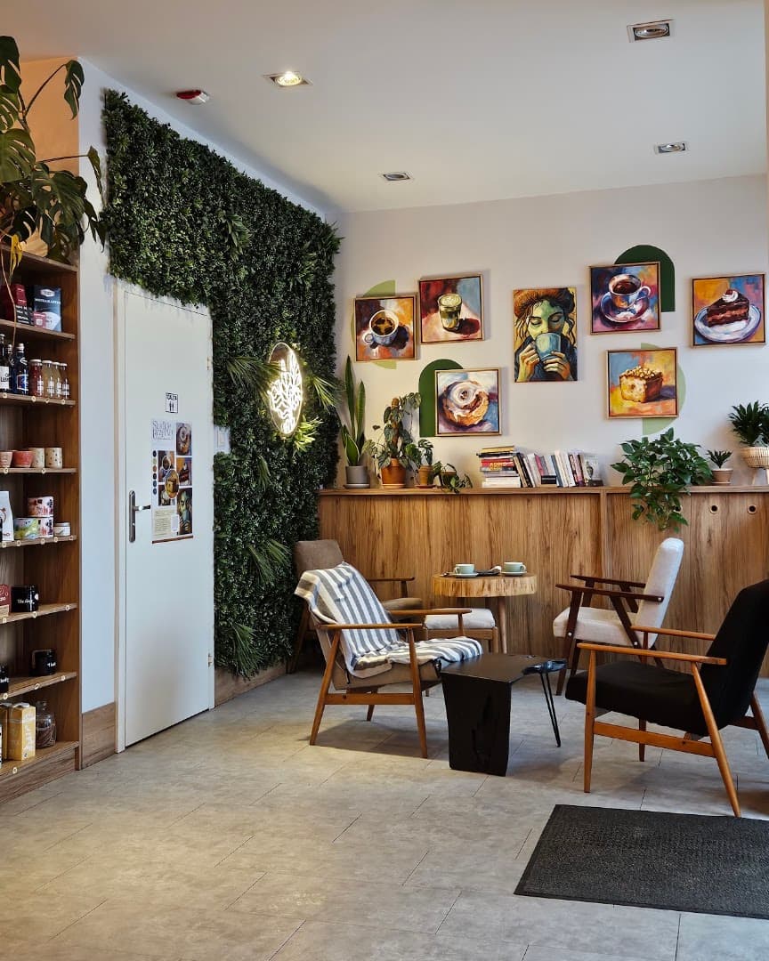 Interior of Kawogród, specialty coffee shop in Warsaw