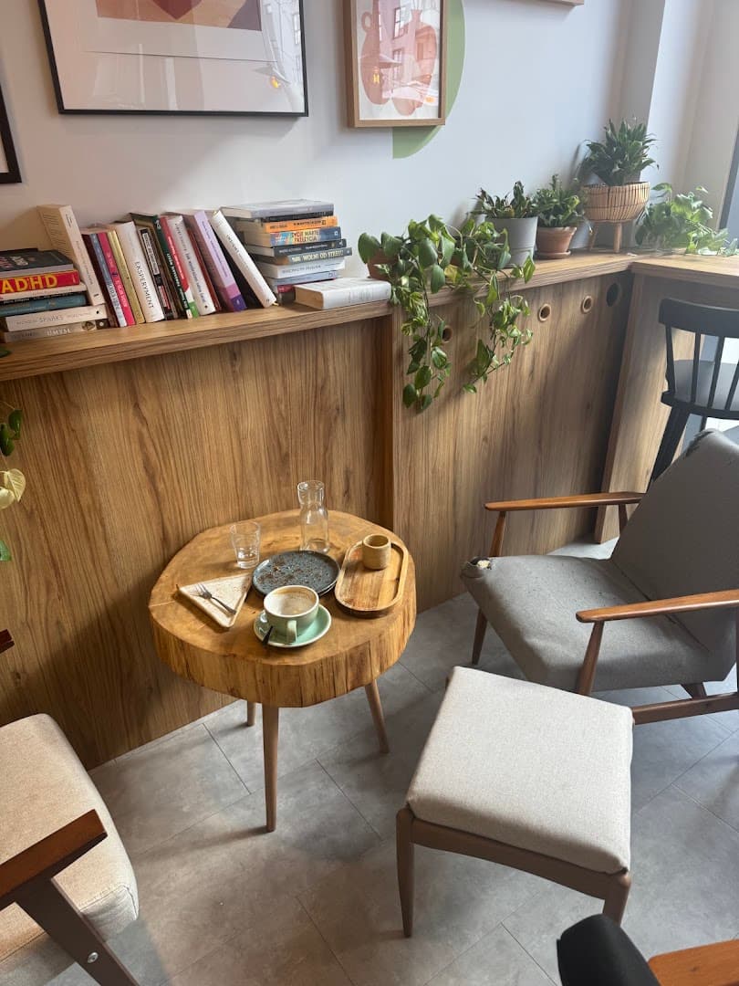Interior of Kawogród, specialty coffee shop in Warsaw