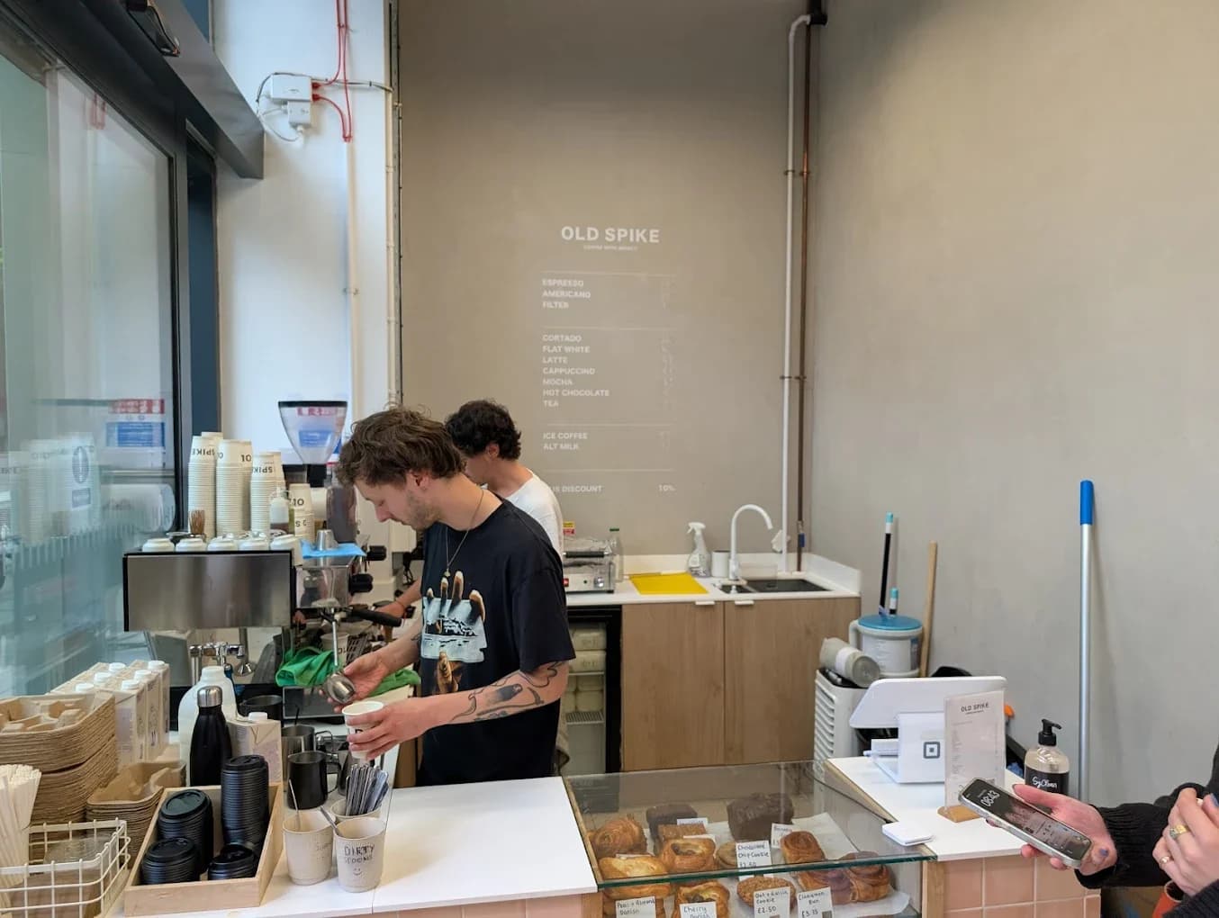 Old Spike Elephant & Castle specialty coffee shop in London - photo 15