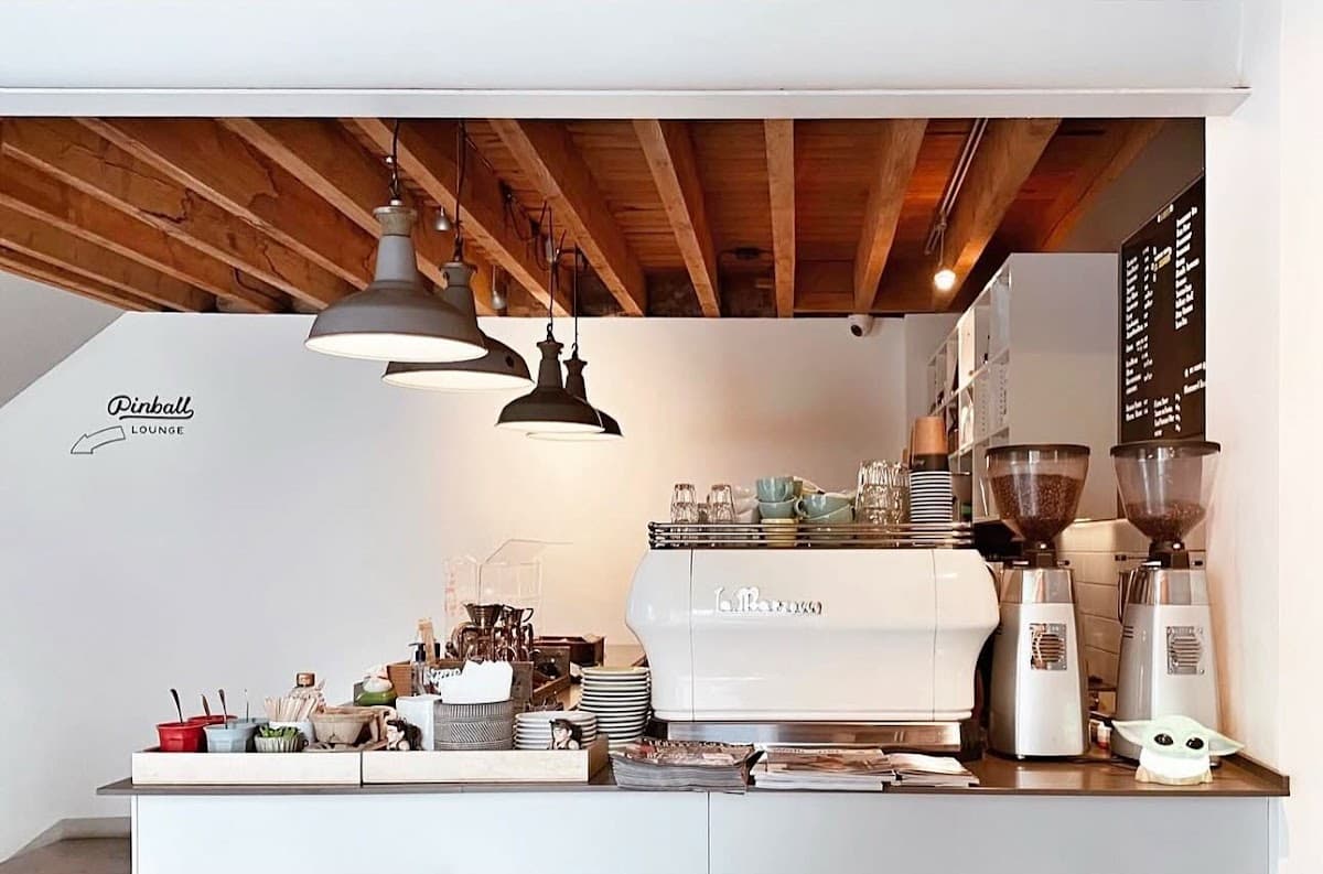 Chief Coffee - specialty coffee shop in Chiswick