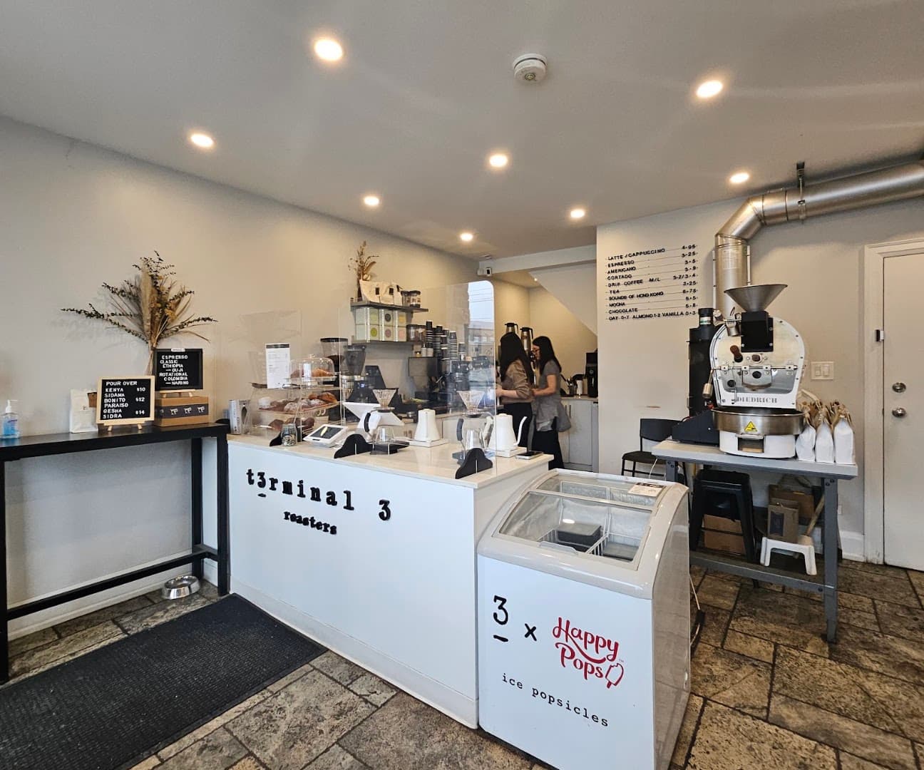 Interior of Terminal 3 Coffee Roasters - Lake Shore, specialty coffee shop in Toronto