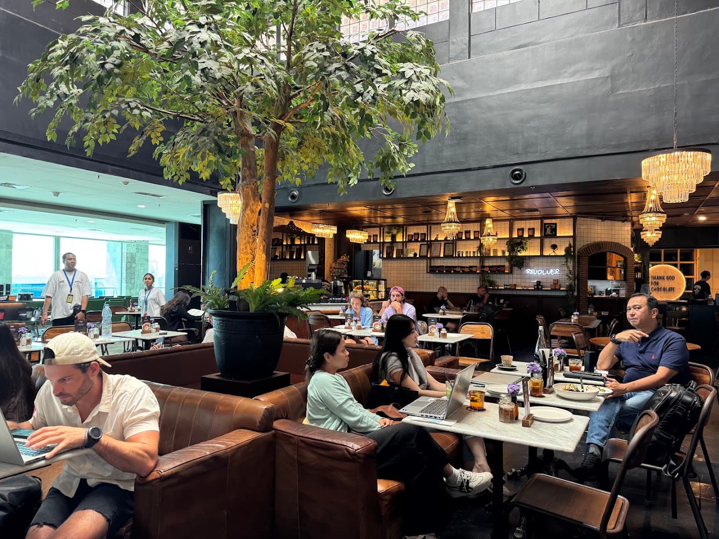 Revolver Domestic Terminal - specialty coffee shop in Bali
