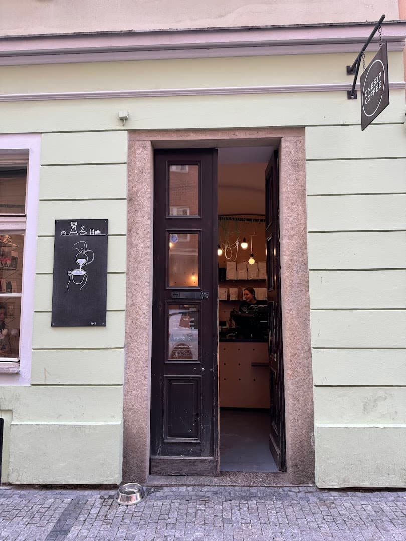 onesip coffee - specialty coffee shop in Prague