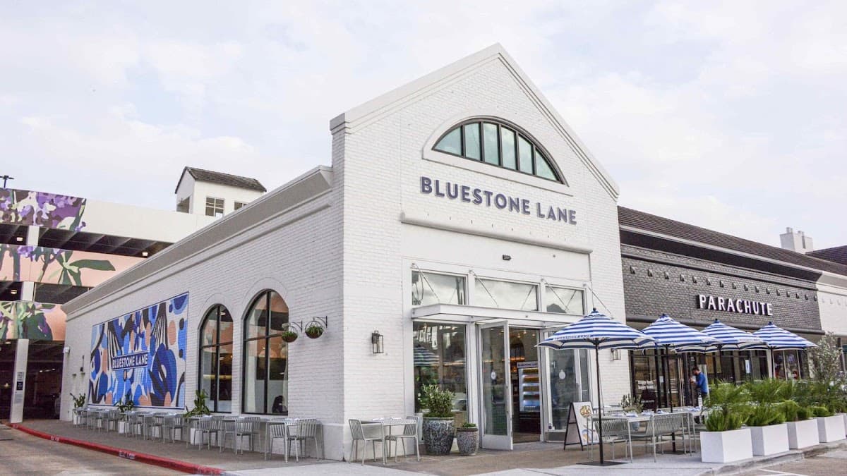Bluestone Lane Rice Village Café - specialty coffee shop in Houston
