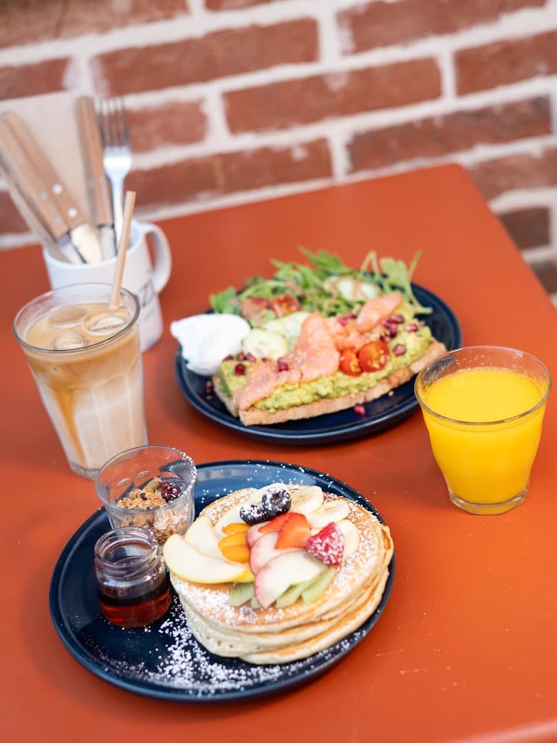 JOZI brunch Pantheon - specialty coffee shop in Paris