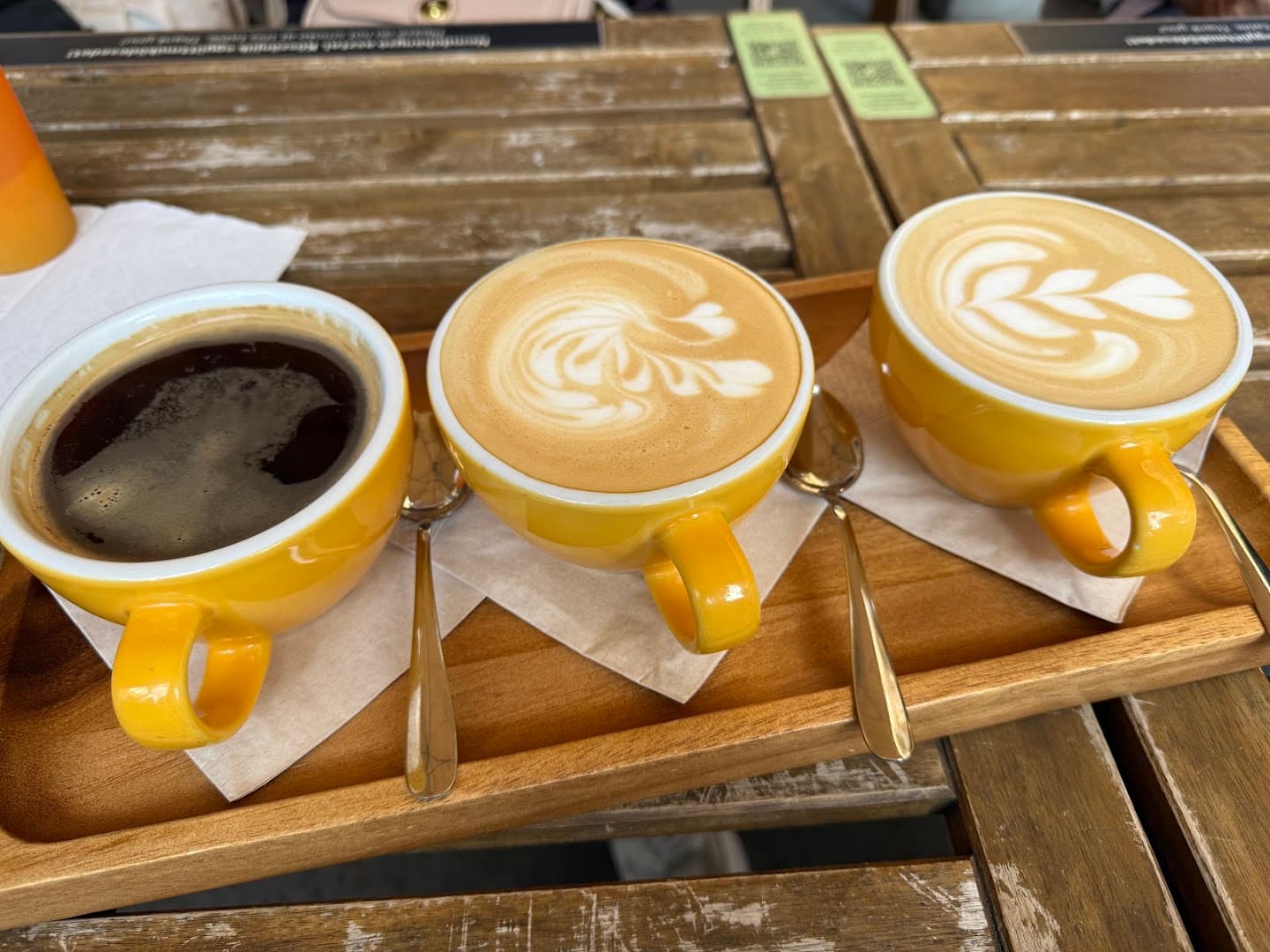 VAJ Sas Pékség · bakery & café specialty coffee shop in Budapest - photo 3