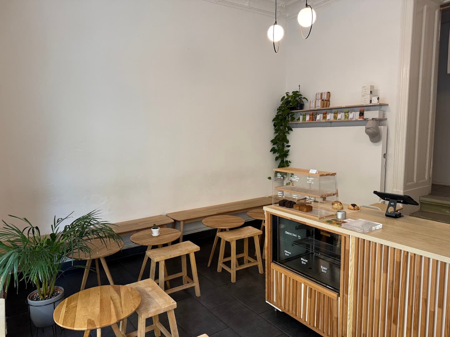 MEIER'S - Vietnamese Specialty Coffee specialty coffee shop in Berlin - photo 7