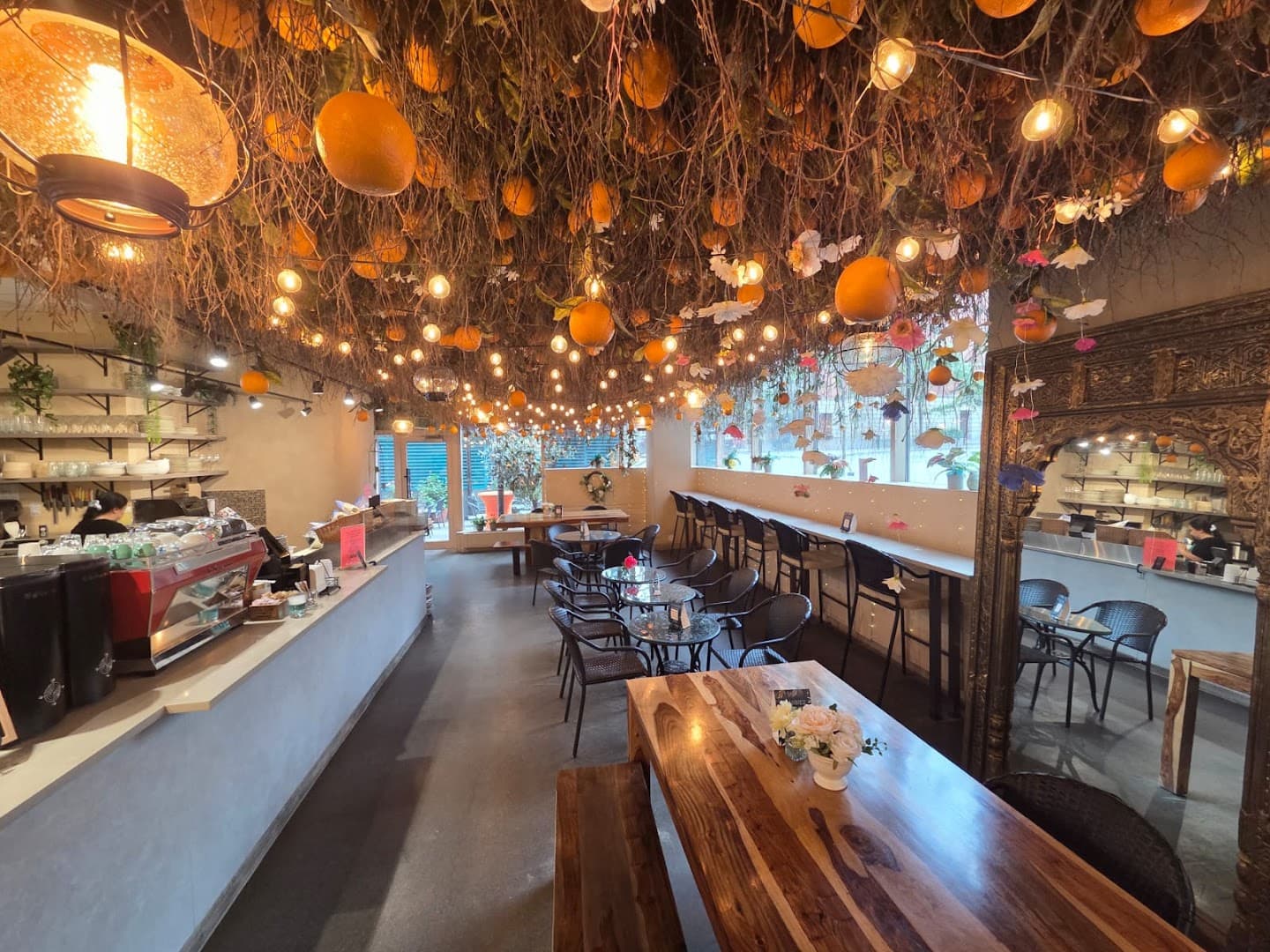 SoLIT Café - specialty coffee shop in Montreal