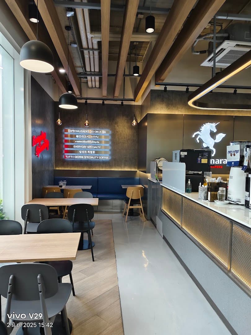 Pacamara Coffee Roasters (PTT Vibhavadi62) - specialty coffee shop in Bangkok