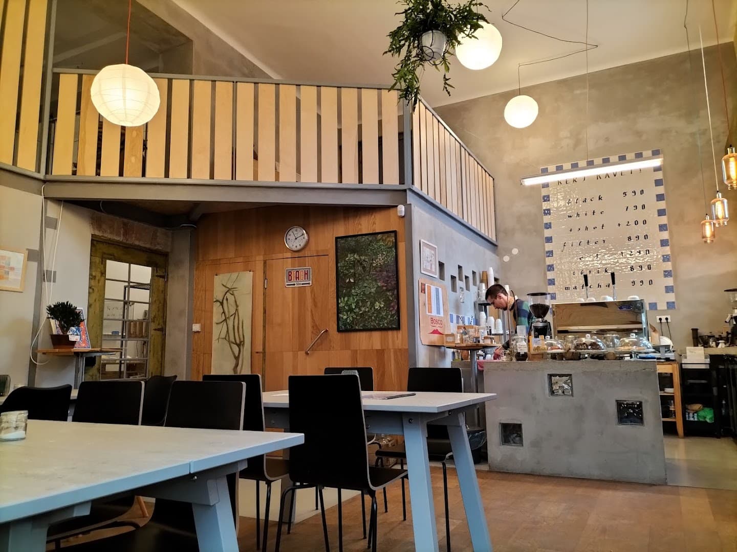 MTRM roast - specialty coffee micro roastery and showroom Budapest - specialty coffee shop in VIII. kerület