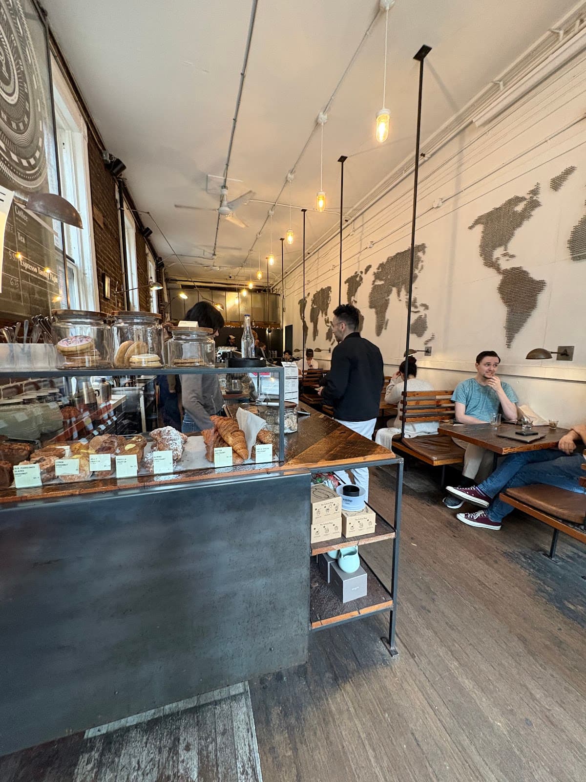 Revolver specialty coffee shop in Vancouver - photo 5