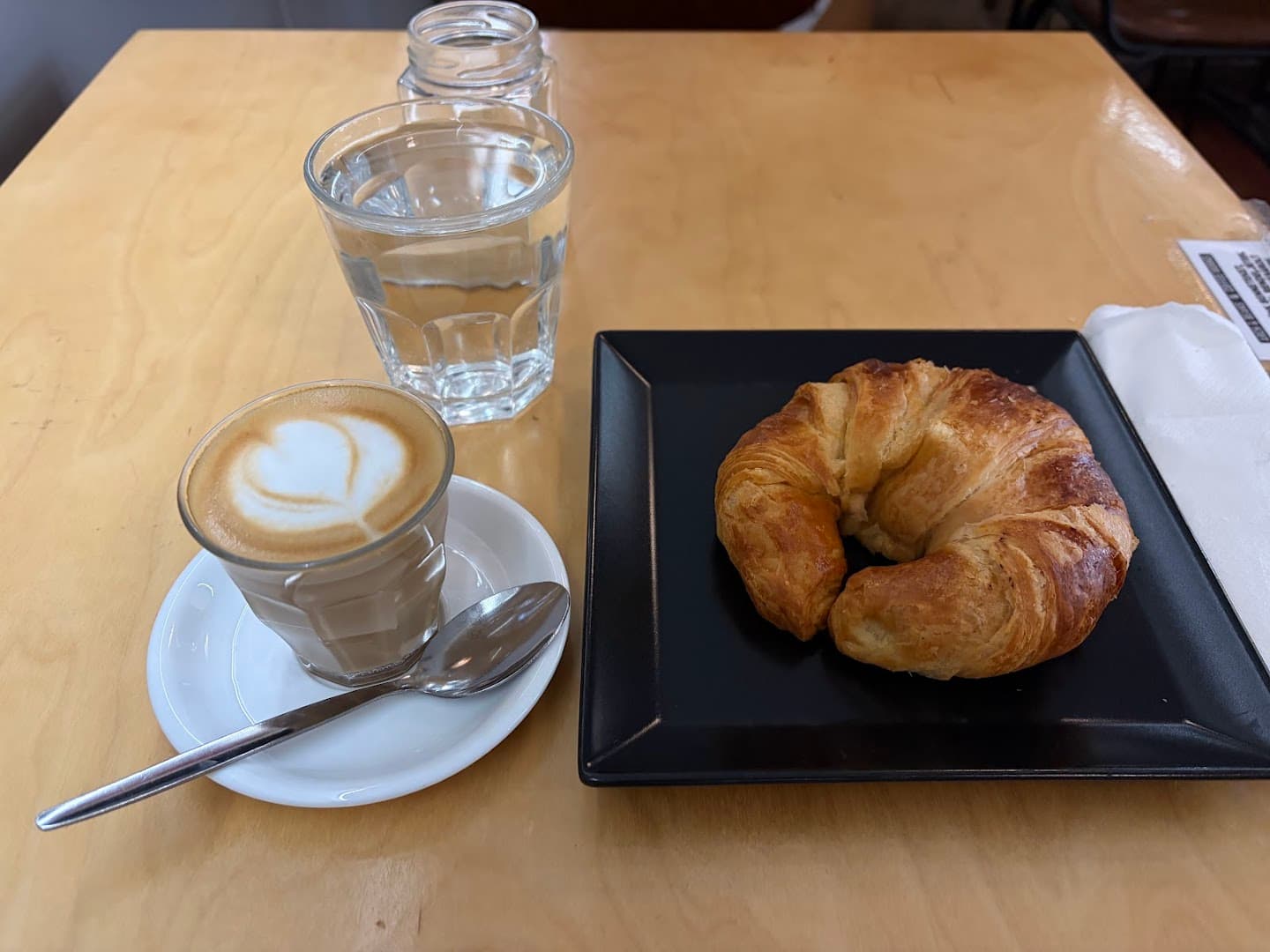 Arch&Beans Kávéművek - specialty coffee shop in VIII. kerület
