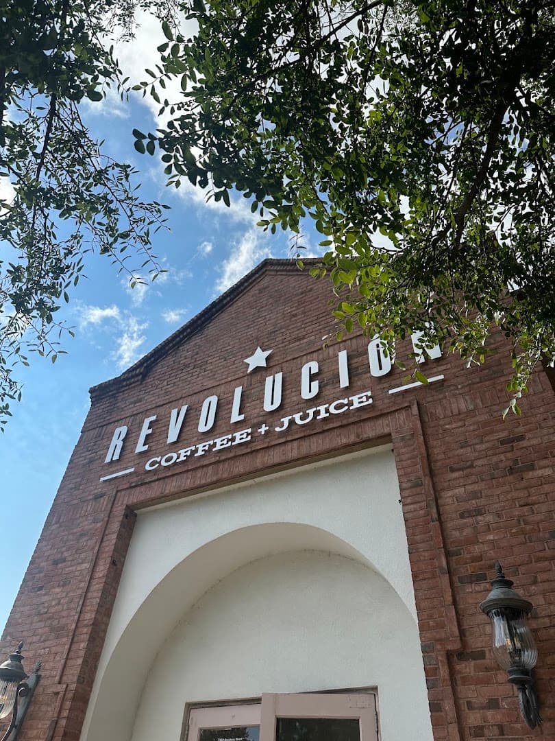 Revolución - specialty coffee shop in San Antonio