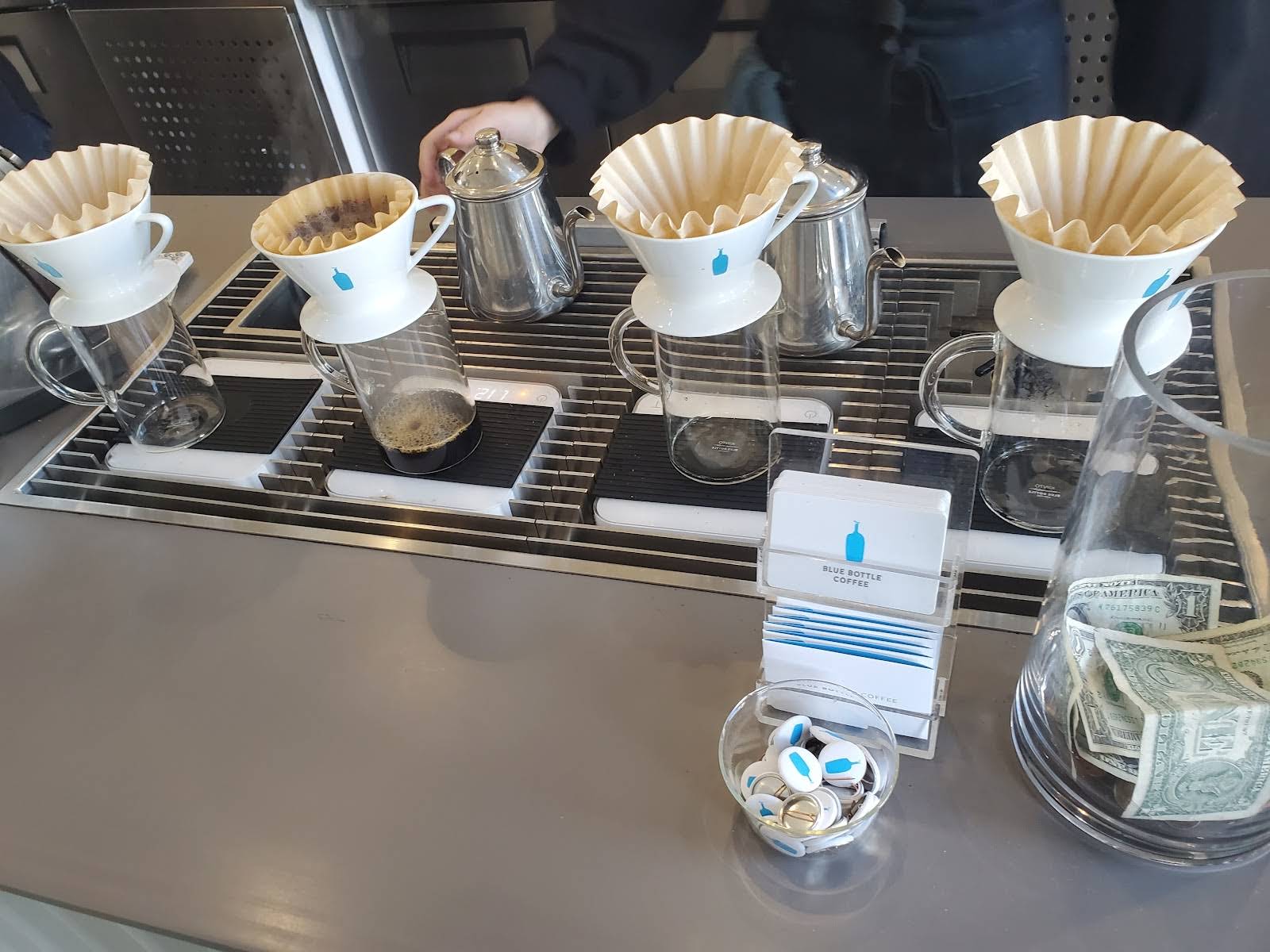 Blue Bottle Coffee specialty coffee shop in Los Angeles - photo 11